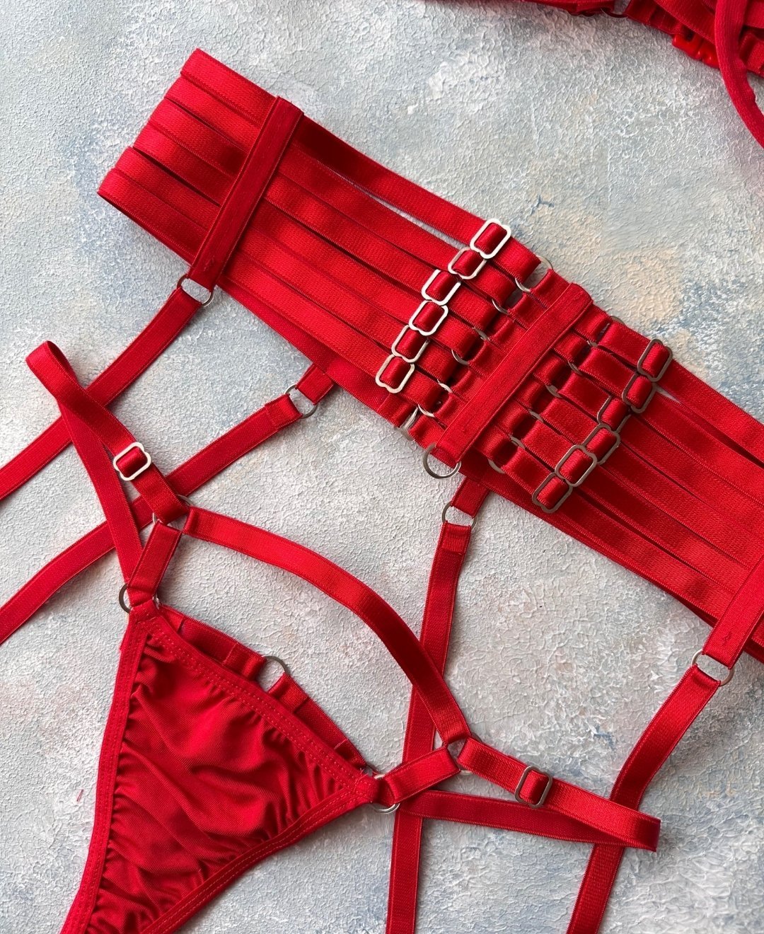 LINGERIE BRAS BRA RED LACEE 3-PIECE