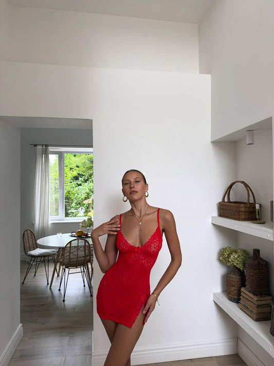 Zavodljiva Crvena Čipka - Prozirna Mini Spavaćica